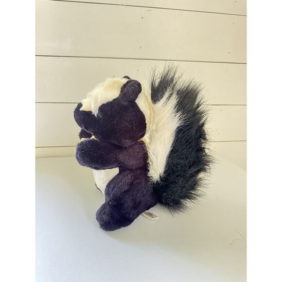 Vintage 1995 Soft Classics Plush Skunk Stuffed Animal Toy 12in-Toys R Us - Picture 4 of 10